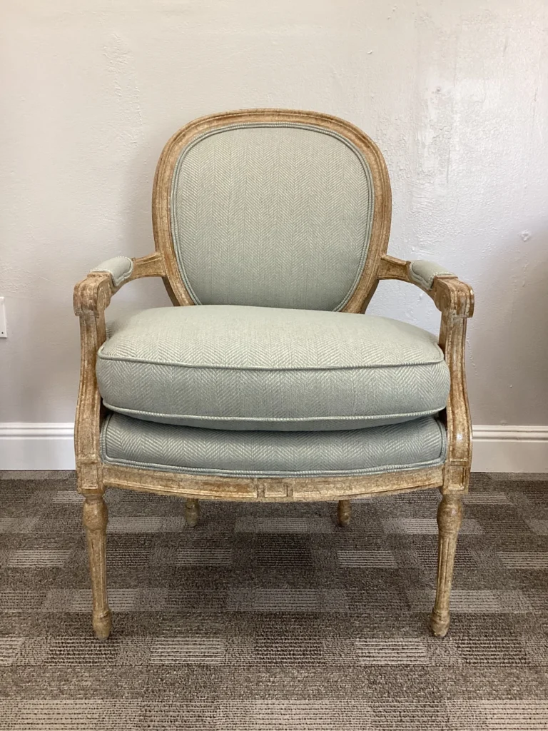 Accent Chair – Fabric – IMG_0992