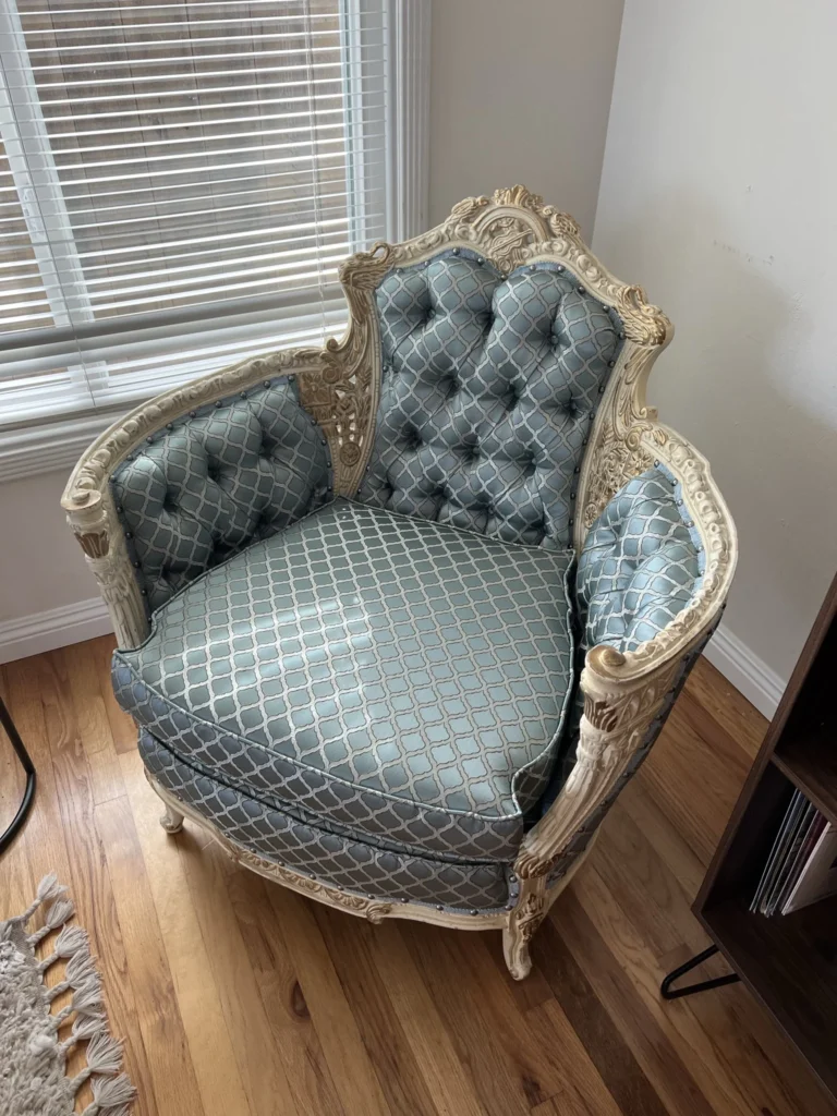 Accent Chair – Fabric – IMG_4525
