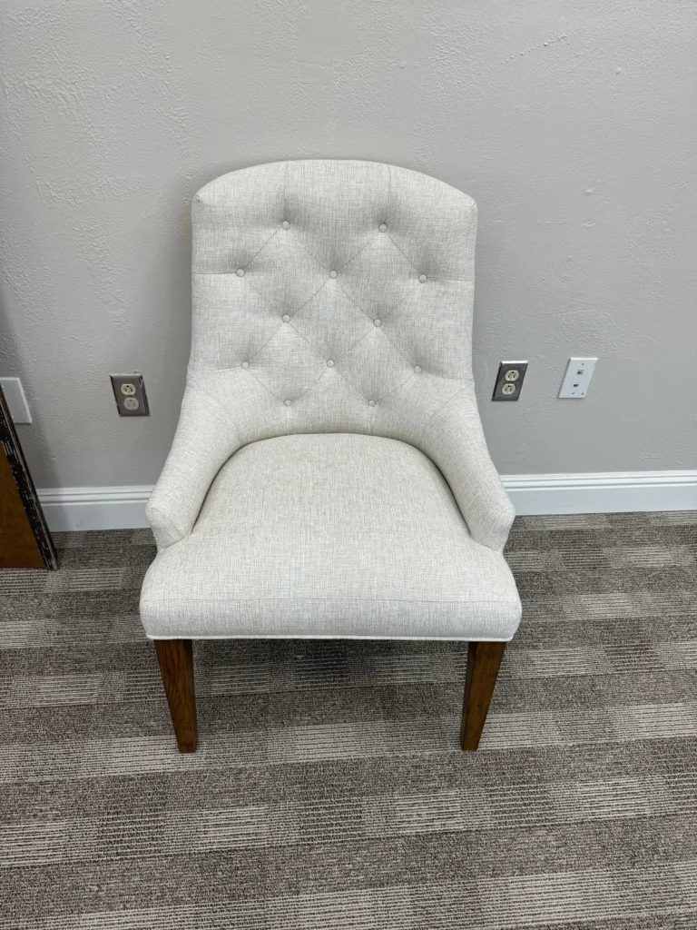 Accent Chair – Fabric – IMG_9097