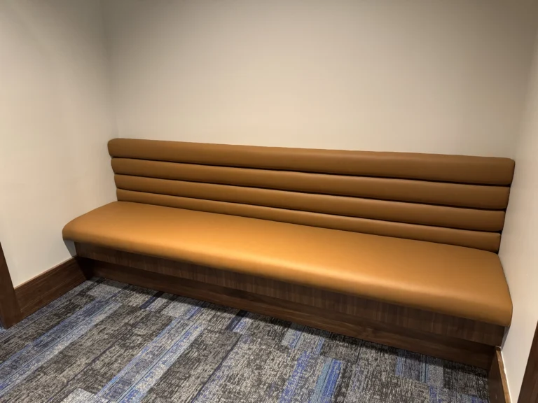 Banquette – Vinyl – IMG_5898