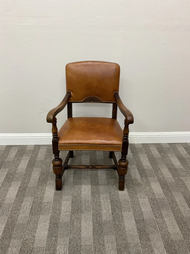 Dining Chairs – Leather – IMG_3082