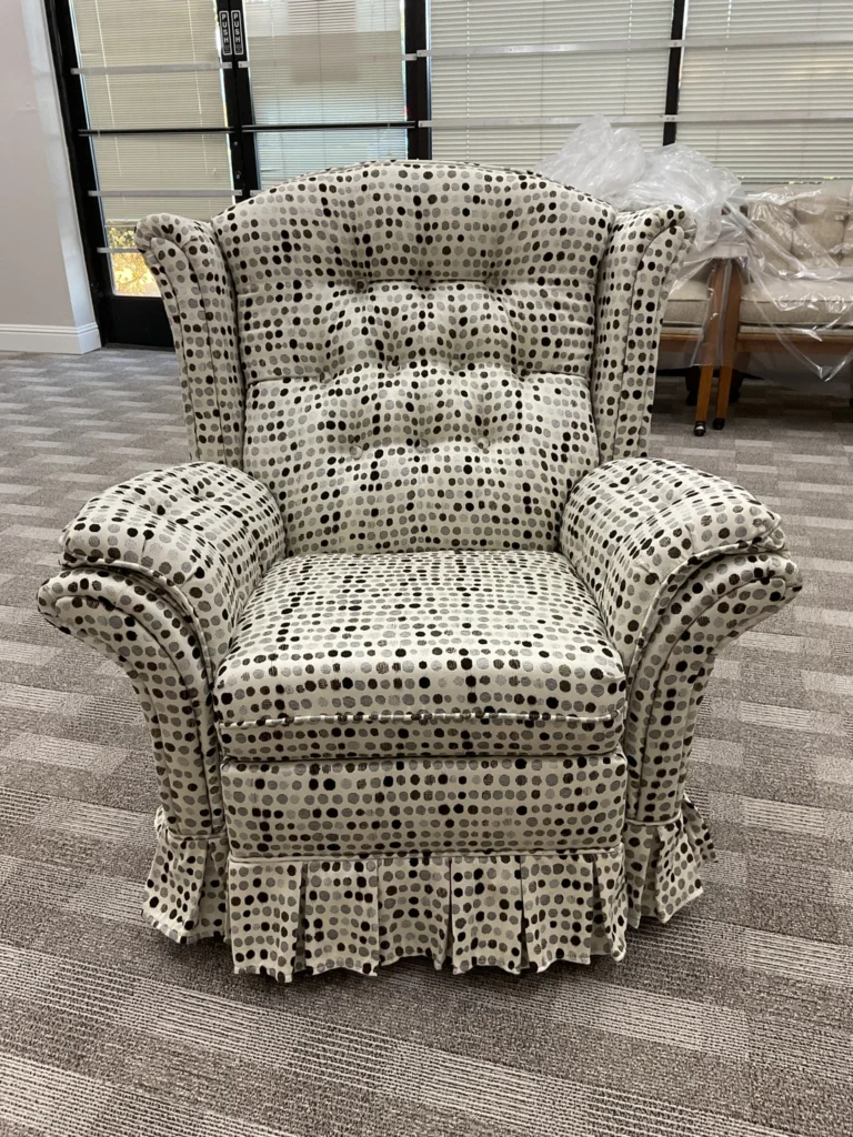 Sofa Armchair – Fabric – IMG_1304