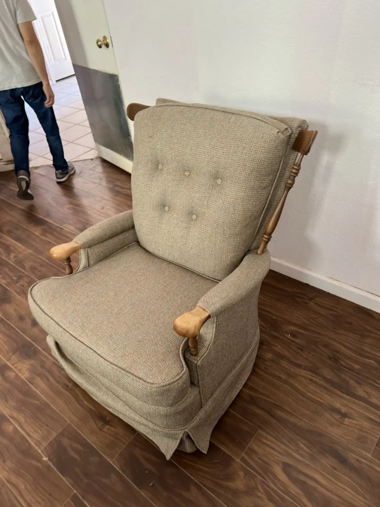 Sofa Armchair – Fabric – IMG_1433